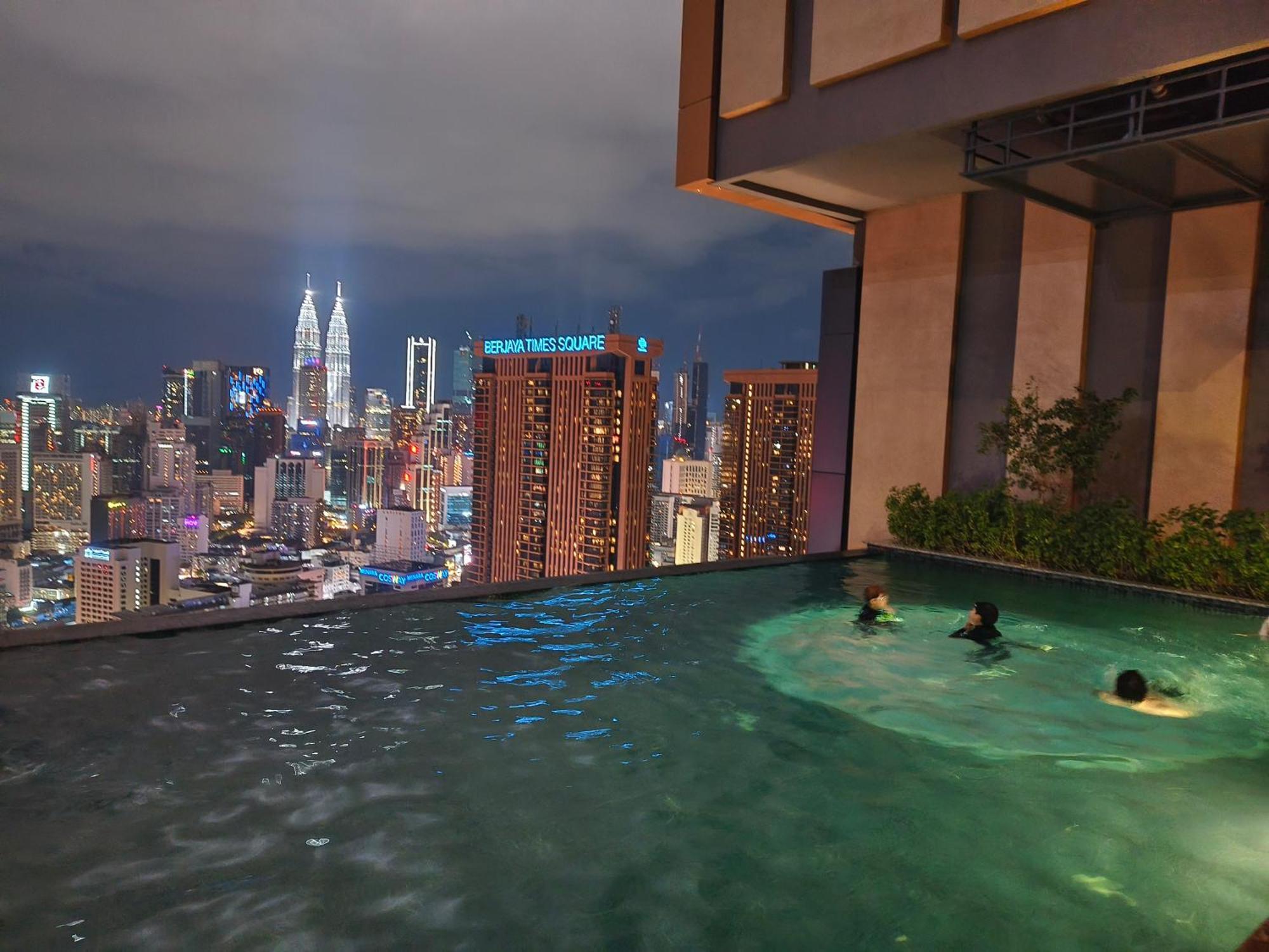 Lucentia Suites Klcc By City View Kuala Lumpur Exterior foto